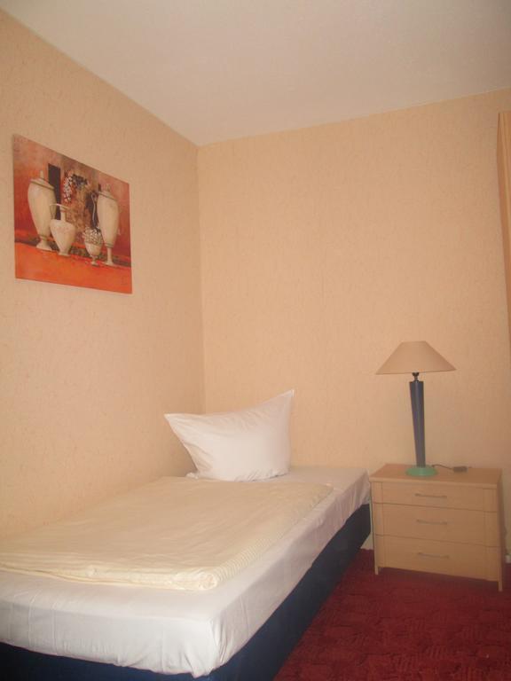 מלון Gruener Baum Nuernberg Brunn מראה חיצוני תמונה